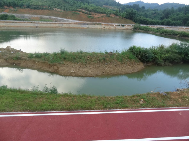 透水混凝土養(yǎng)護
